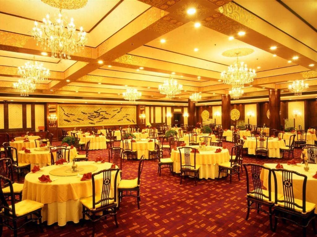 Beijing Friendship Hotel Jing Bin Building Екстериор снимка